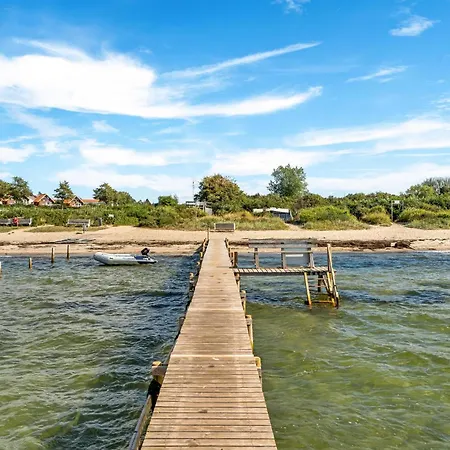 Lovely In With Kitchen *