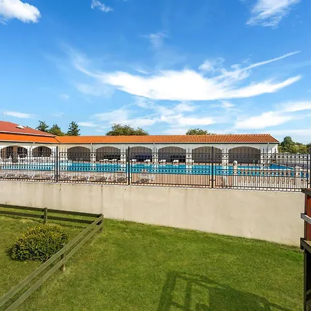 Lovely In With Kitchen Tranekaer